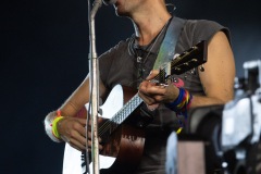 2024-06-29-Coldplay-PyramidStage-GlastonburyFestival-JulienM-21