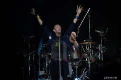 2024-06-29-Coldplay-PyramidStage-GlastonburyFestival-JulienM-27