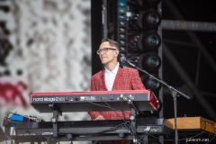 2024-06-28-Squeeze-PyramidStage-GlastonburyFestival-JulienM-06